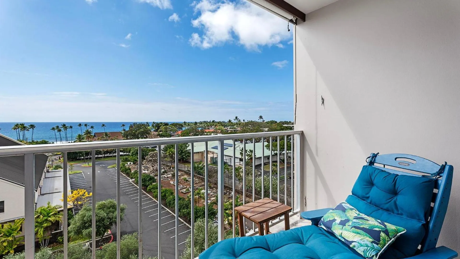 Holiday home Kailua Village#705