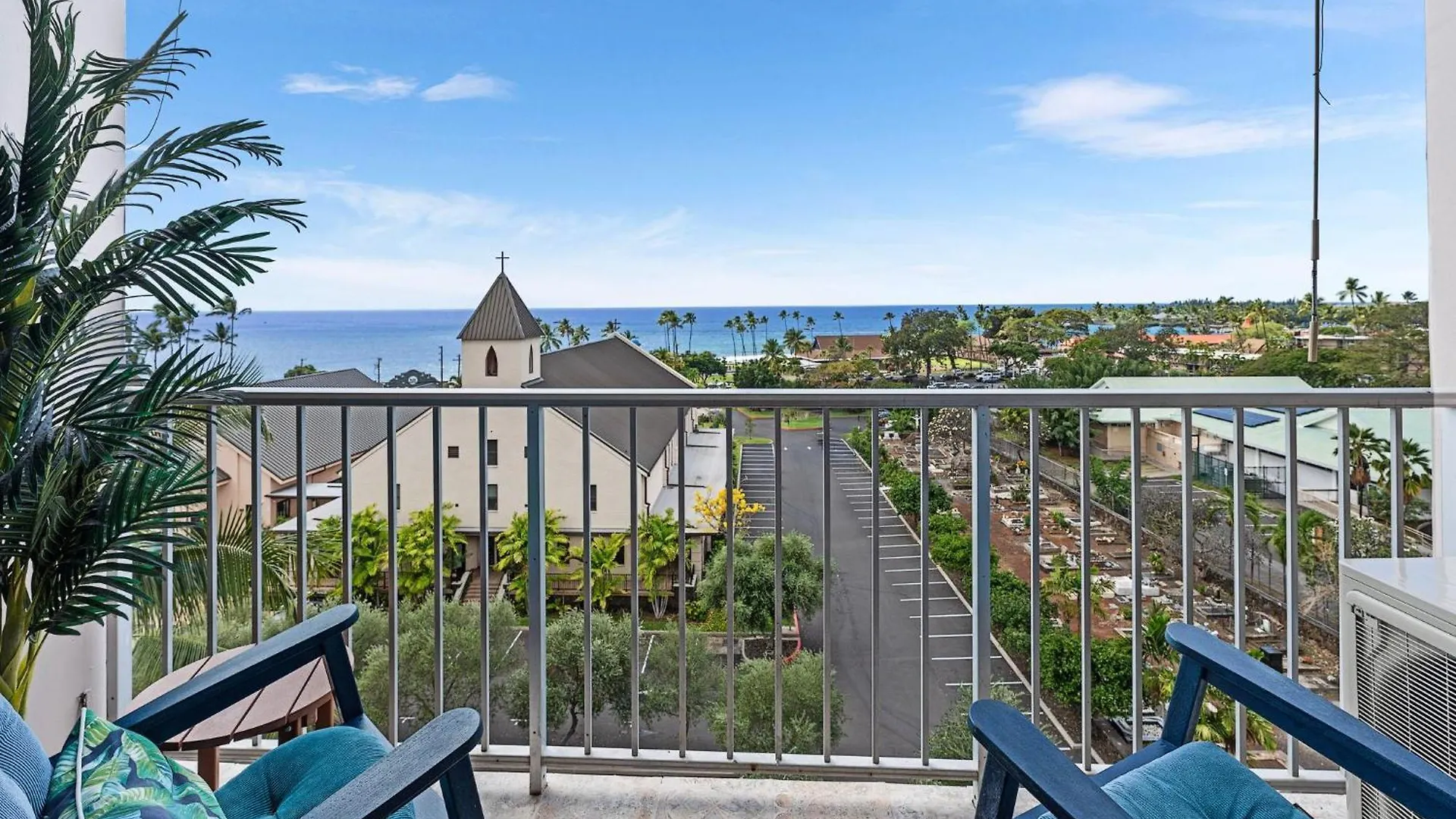 Kailua Village#705