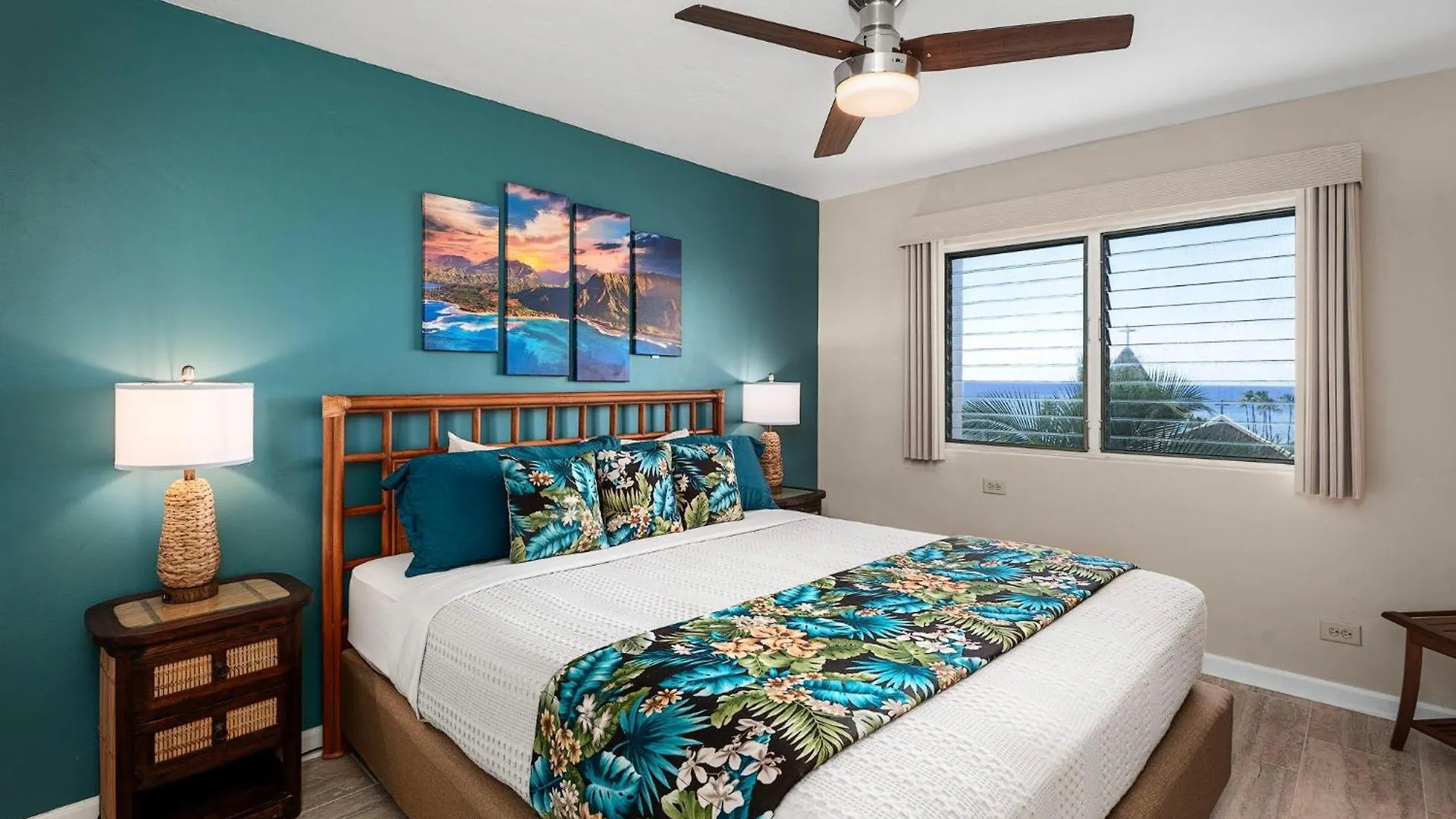 Kailua Village#705